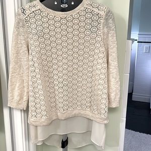 Lucky Brand woman’s top. Quarter sleeve, sheer underlay quarter back button down